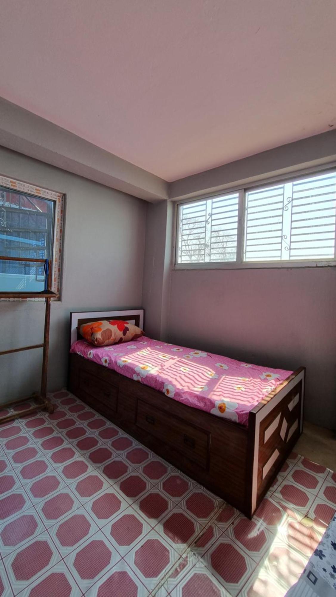 Homestay Elephant Nepal, Homestay, *